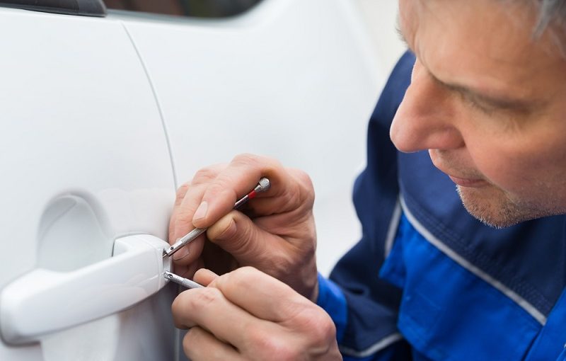 Automotive-Locksmith